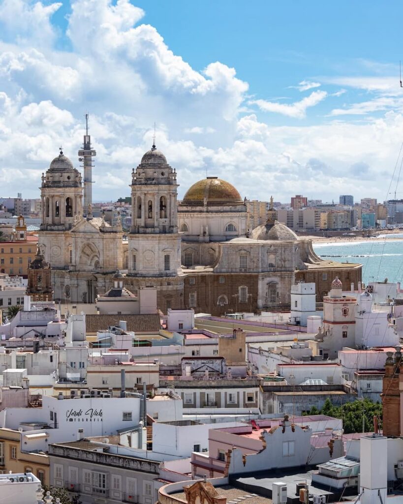 Torre Tavira: This ancient watchtower offers breathtaking 360-degree views of Cadiz.