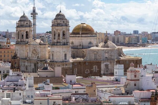 Torre Tavira: This ancient watchtower offers breathtaking 360-degree views of Cadiz.